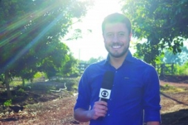 EM APENAS DEZ ANOS, VENDEDOR DE PICOLÉS VIRA JORNALISTA NA GLOBO