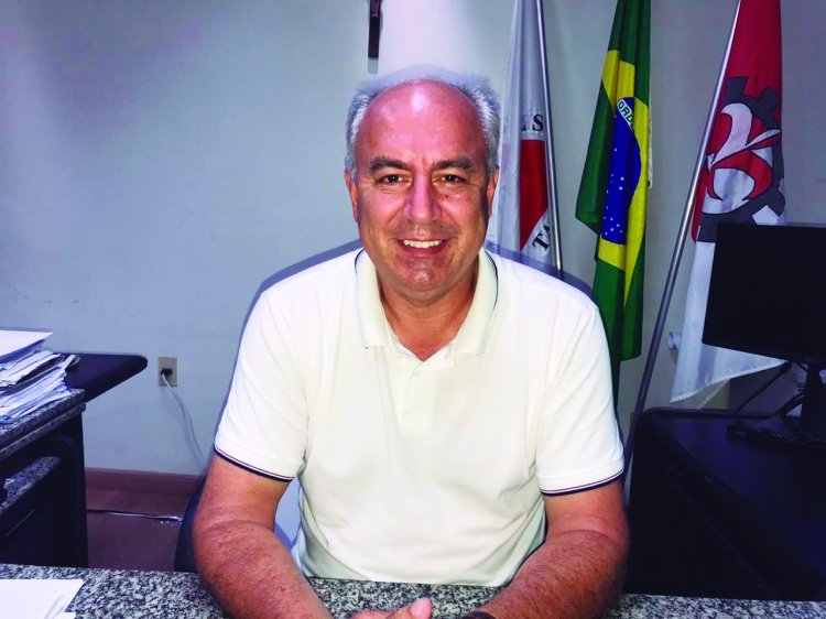 AS PESQUISAS MENTEM PARA QUEM AS CONTRATA?