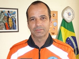 “NÃO ESTAMOS AQUI PARA SUBSTITUIR OS BOMBEIROS”