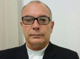 AS SACOLINHAS DE PÃES E O SANTO (2)