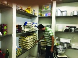  “DUVIDO QUE O GOVERNADOR CONSIGA TOMAR UM CAFÉ COM APENAS R$ 0,60”