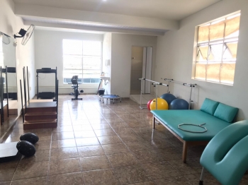 DIA C PRESENTEIA
ABRACO COM SALA DE FISIOTERAPIA 