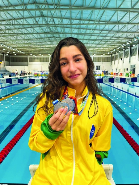 
FILHA DE PATAFUFO FATURA DUAS MEDALHAS, NO GYMNISIADE
