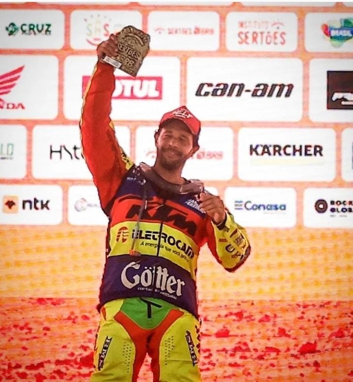VENCEDOR DO RALLY DOS SERTÕES ÉDA CIDADE