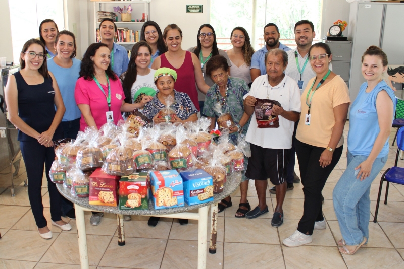 FUNCIONÁRIOS DE EMPRESA LOCAL FAZEM DOAÇÕES