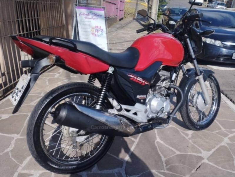 ENCONTRADA MOTOCICLETA FURTADA